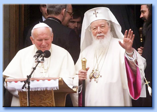 giovanni paolo II e teoctist arăpașu