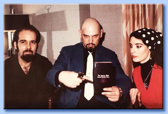 anton lavey - the satanic bible