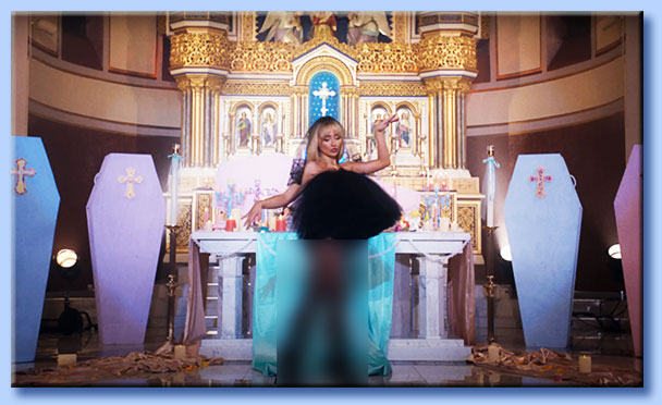 sabrina carpenter - feather