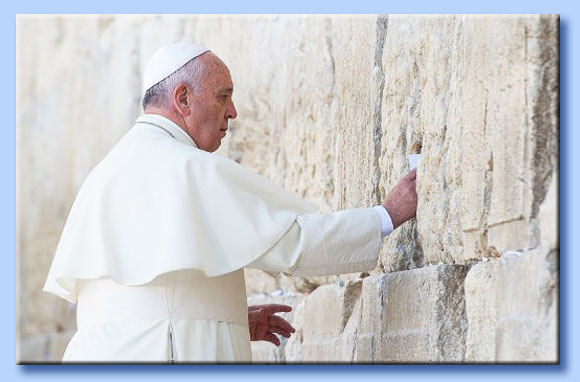 bergoglio - muro del pianto