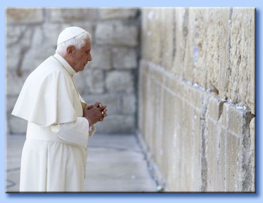 ratzinger - muro del pianto